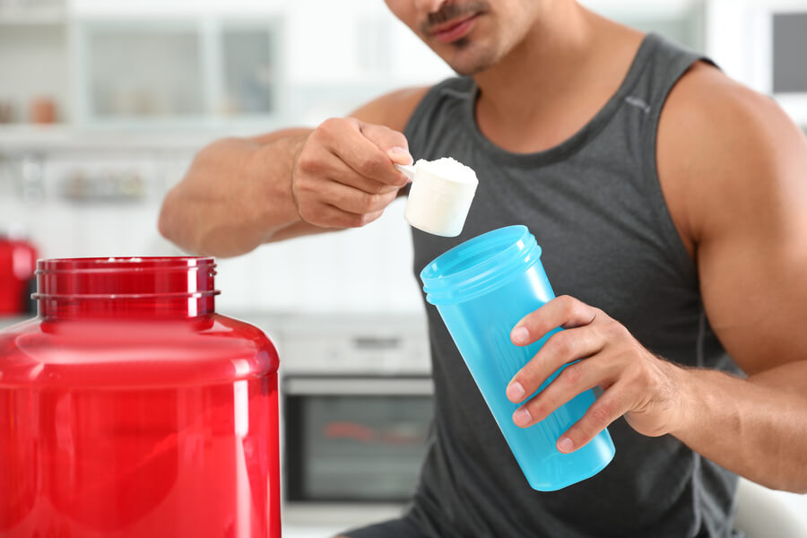 Cuál es la mejor proteína whey en Colombia: comparativa honesta de marcas y formatos