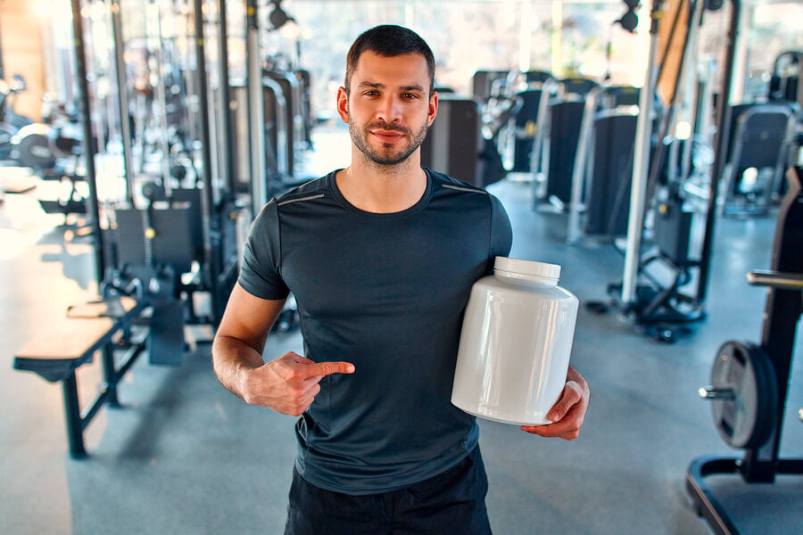 ¿Dónde encuentro creatina monohidratada en polvo con opciones de tamaño para principiantes?