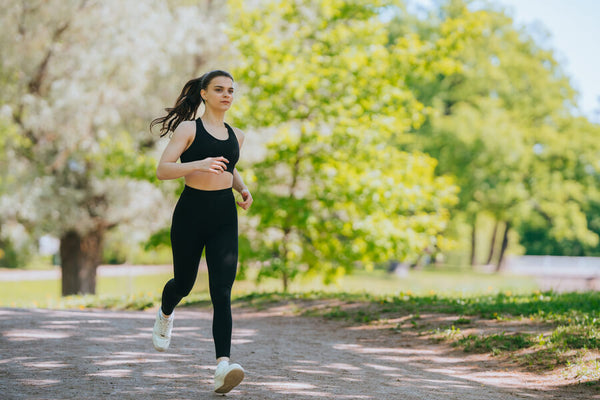 Vitaminas para los músculos: cuáles protegen, cuáles regeneran y cuáles dan energía